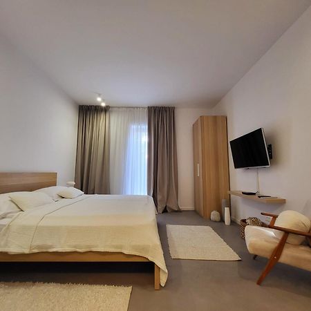 Firefly Luxury Apartment With Private Whirlpool Zadar Ngoại thất bức ảnh