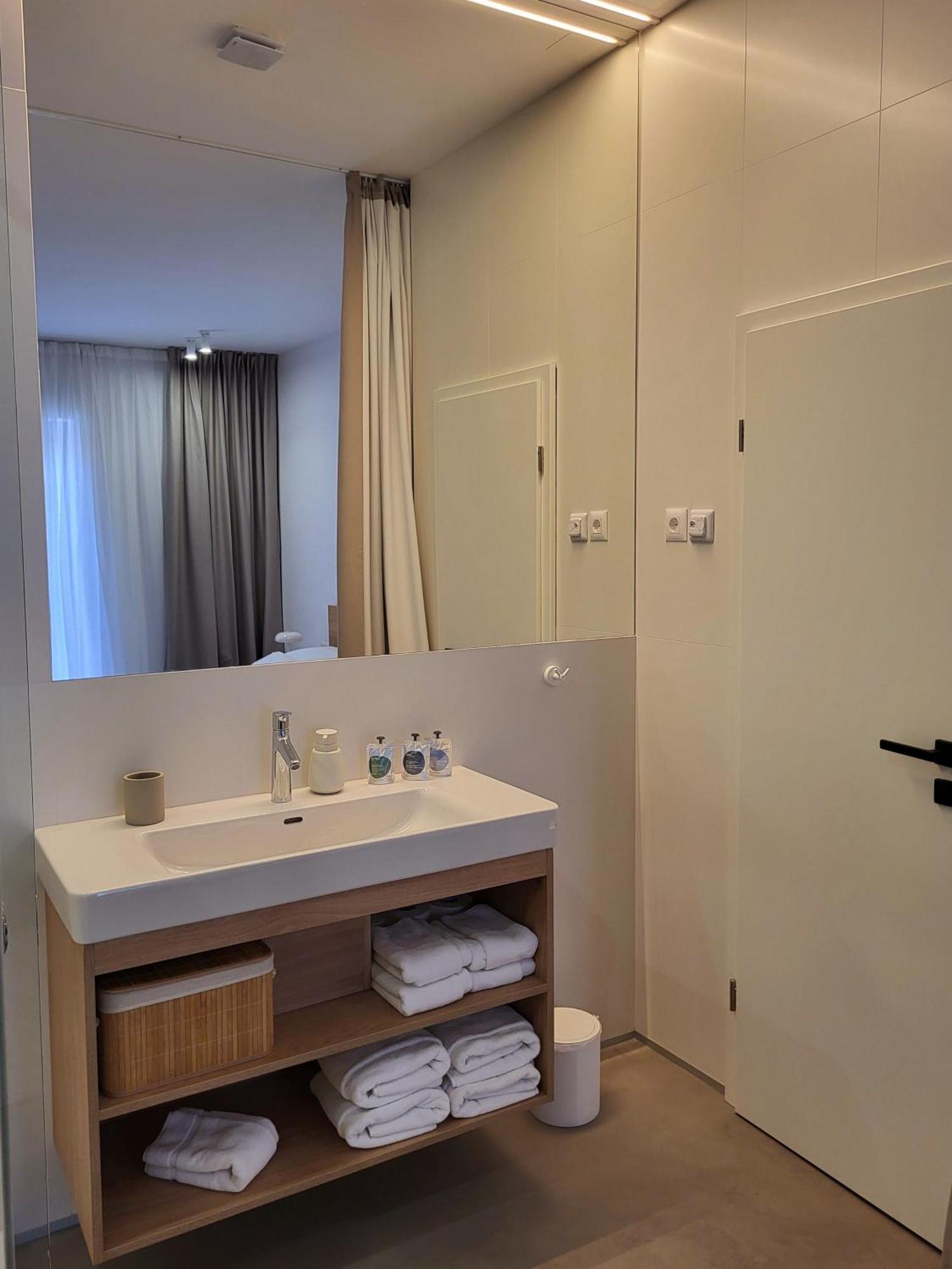 Firefly Luxury Apartment With Private Whirlpool Zadar Ngoại thất bức ảnh
