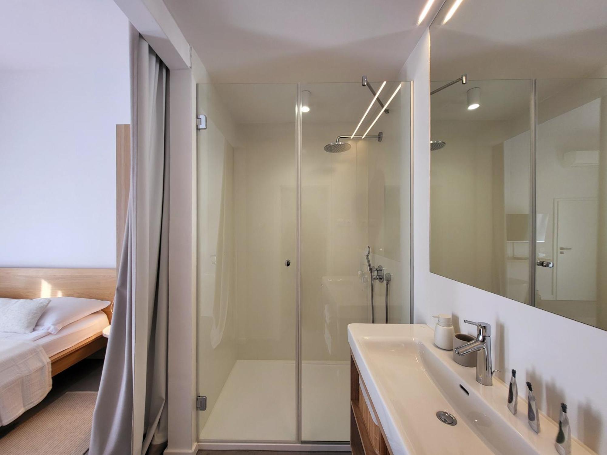 Firefly Luxury Apartment With Private Whirlpool Zadar Ngoại thất bức ảnh